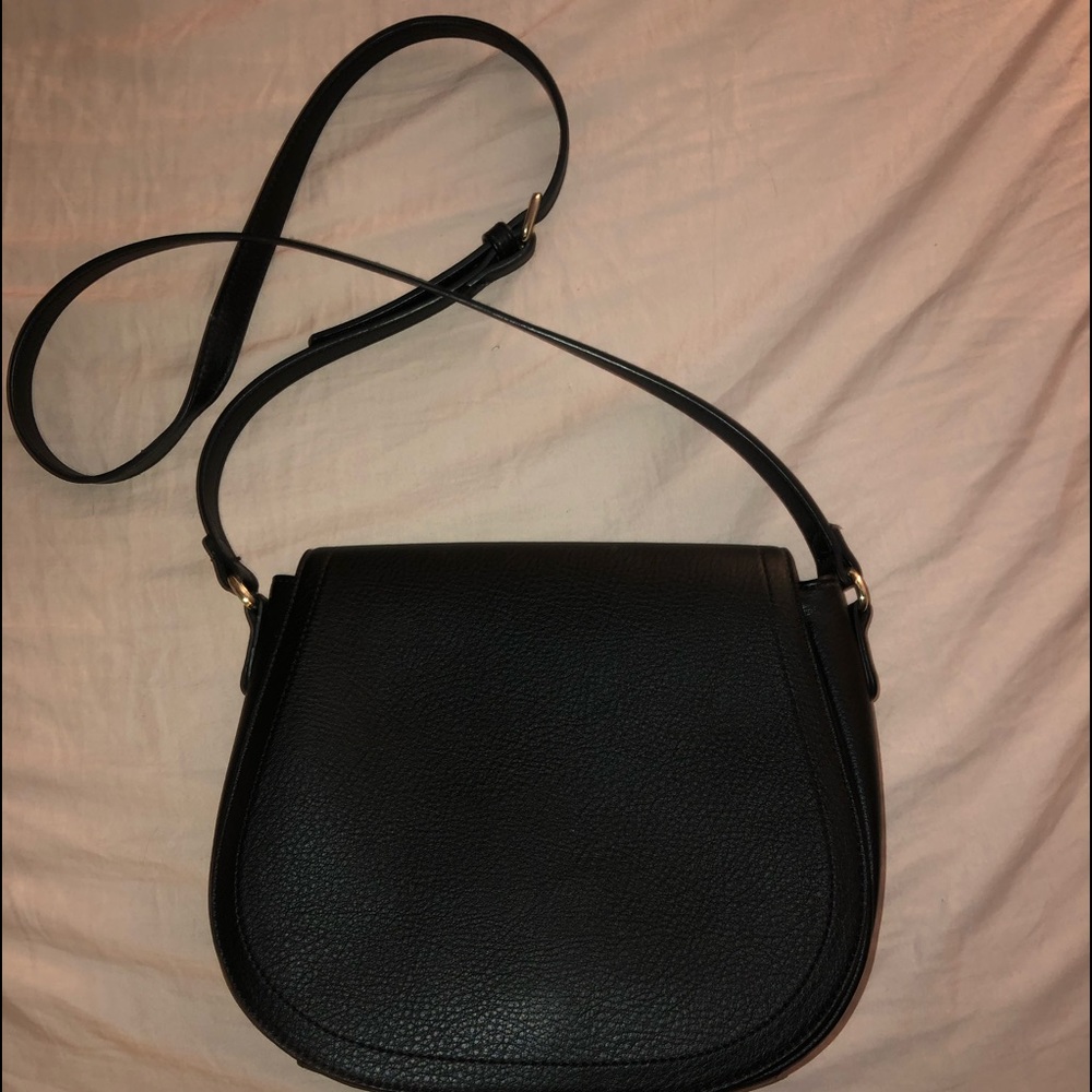 Crossbody purse